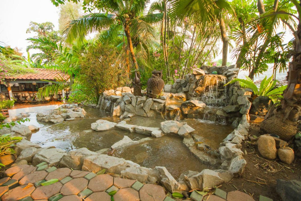 Отель Secret Garden Chiangmai San Kamphaeng Экстерьер фото